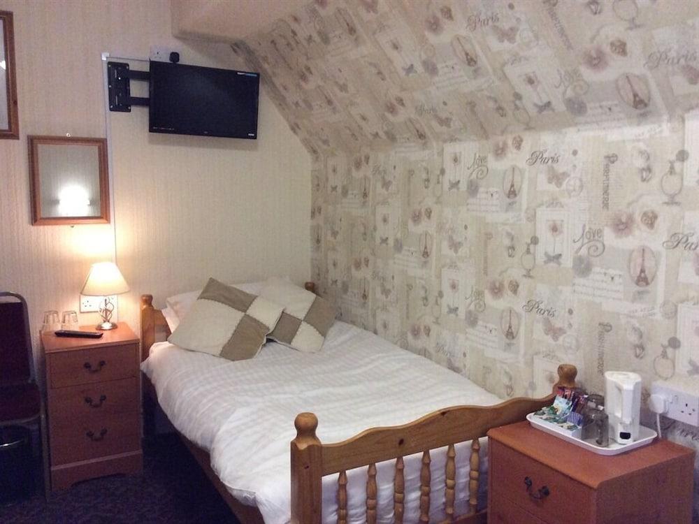 Beverley Dean - Children Over 5 Years Welcome - Continental Breakfast Bed & Breakfast 3*