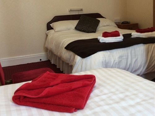 Bed & Breakfast Beverley Dean - Children Over 5 Years Welcome - Continental Breakfast Blackpool